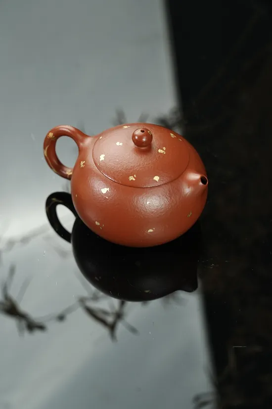 Zisha Teapots: Xishi | rough-grained vermilion clay | 200cc capacity 2