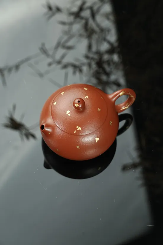 Zisha Teapots: Xishi | rough-grained vermilion clay | 200cc capacity 4