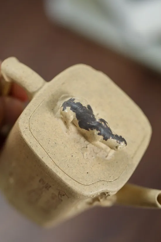 Yixing Teapot | Handcrafted Bamboo Clay Pot with Cat Sculpture 1