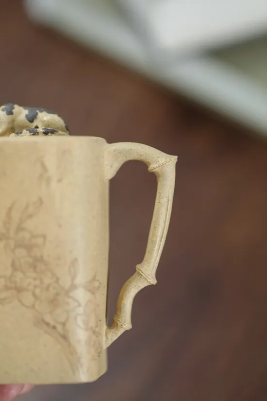 Yixing Teapot | Handcrafted Bamboo Clay Pot with Cat Sculpture 7
