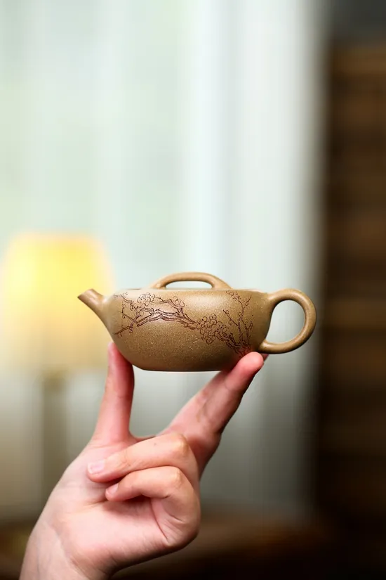 Yixing Zisha Teapot | Artisan Clay Teapot | Premium Handcrafted Ceramics 7