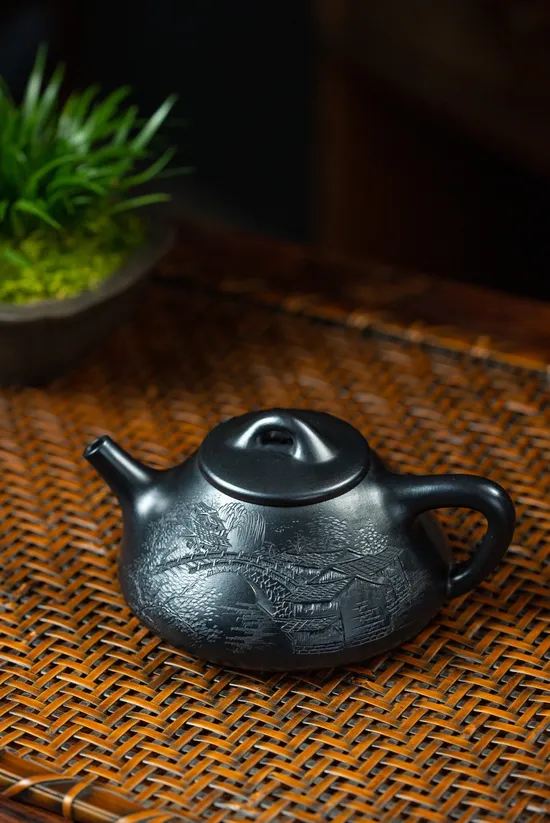 Zisha Teapots: Da Hong Pao clay | Wu Min 5