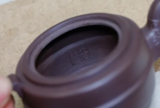 Zisha Teapots: Ji Yu | Master Yan Wei 4