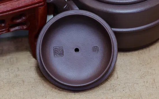 Zisha Teapots: Ji Yu | Master Yan Wei 7
