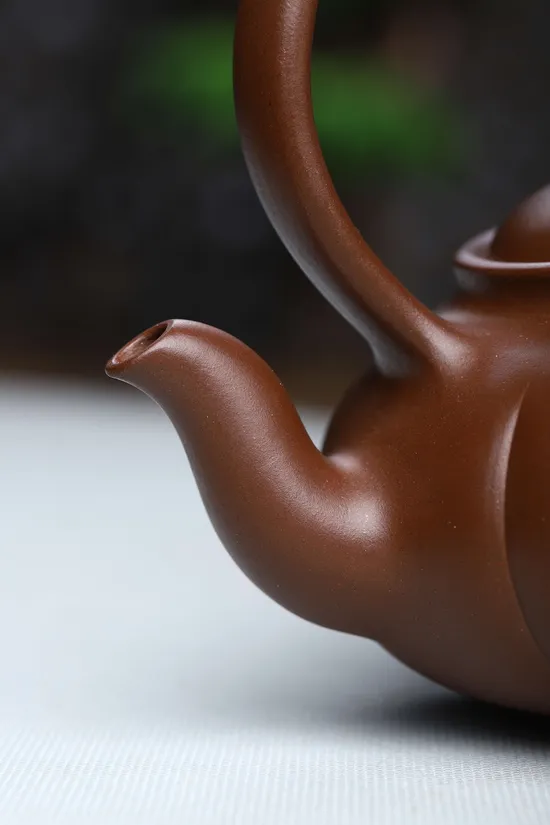 Zisha Teapots: Lotus Handle | premium old purple clay 2