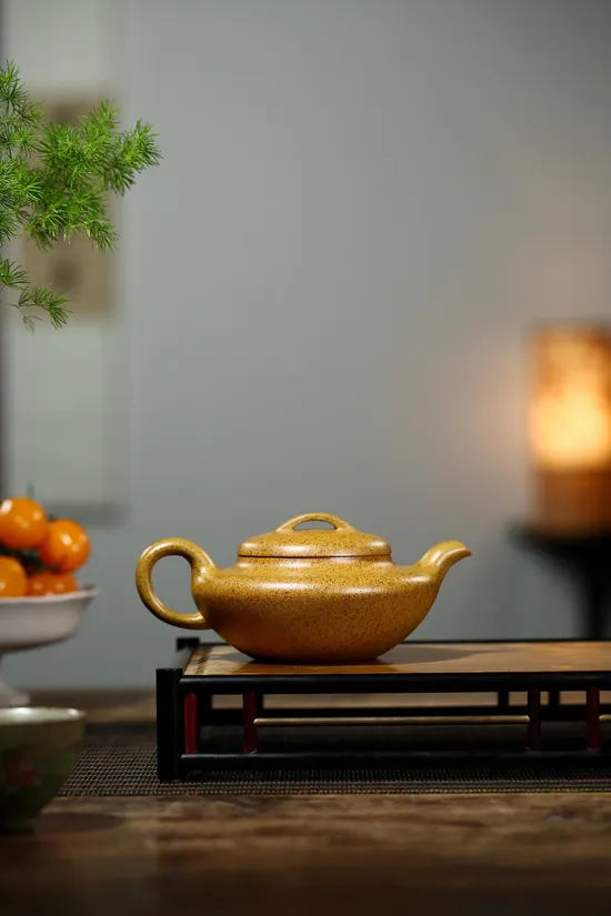 Zisha Teapots: 1 | 800 CNY | 280cc | Xu Liuming 1
