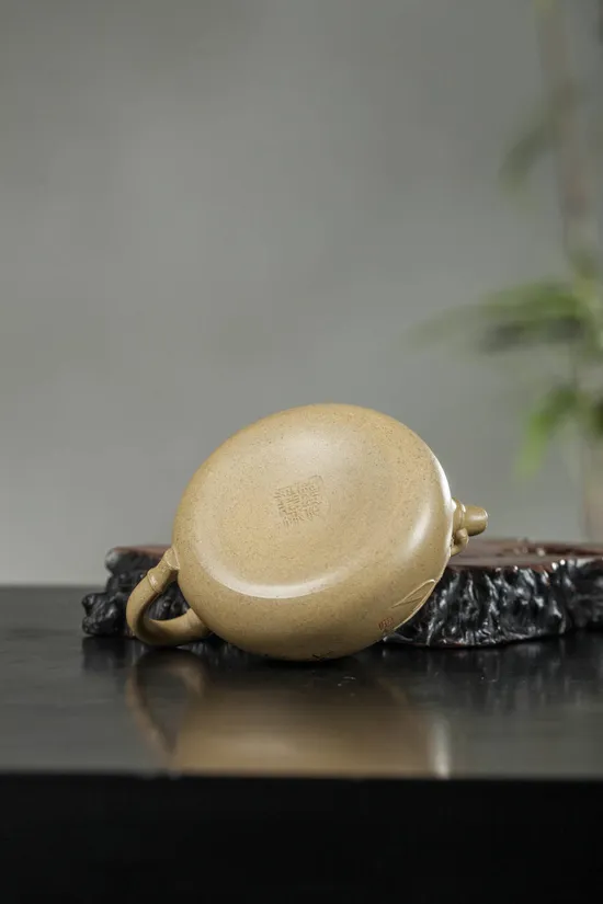 Yixing Zisha Teapot: Handcrafted Bamboo Drum Design, 200cc 3
