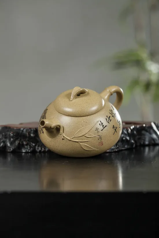 Yixing Zisha Teapot: Handcrafted Bamboo Drum Design, 200cc 7
