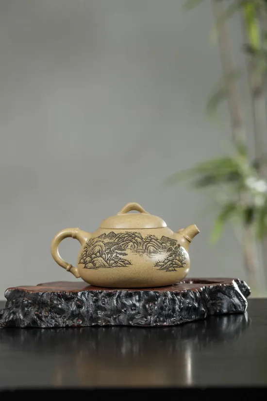 Yixing Zisha Teapot: Handcrafted Bamboo Drum Design, 200cc 8