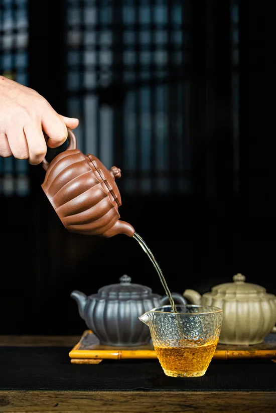 Premium Yixing Clay Teapot | Artisan Chen Weiming | 90cc Zen Design 4