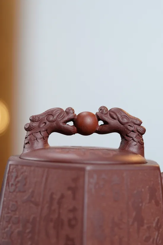 Premium Yixing Clay Teapot with Dragon Design | Handcrafted by Jiang Yaping 2