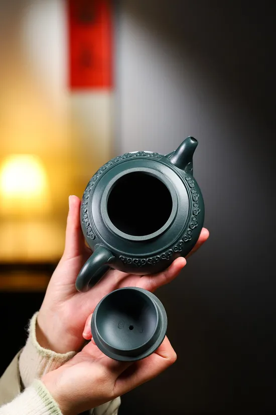 Zisha Teapots: 2700 CNY | original green clay 1