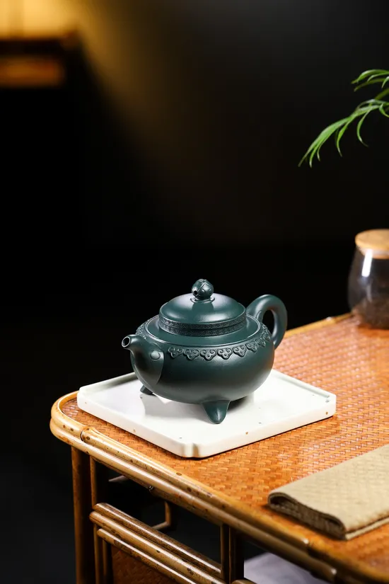 Zisha Teapots: 2700 CNY | original green clay 6
