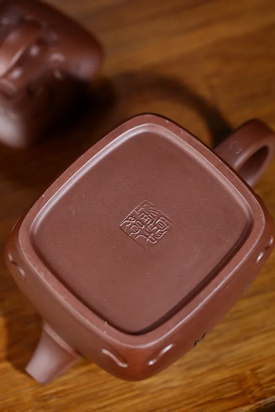 Yixing Zisha Teapot: Rare Yangzhi Clay, 60cc Collectible Artistry 4