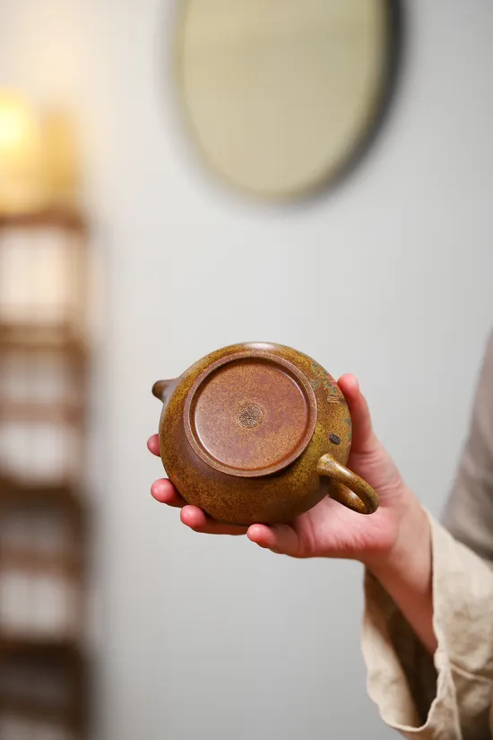 Zisha Teapots: Yang Junbao | wood-fired 5