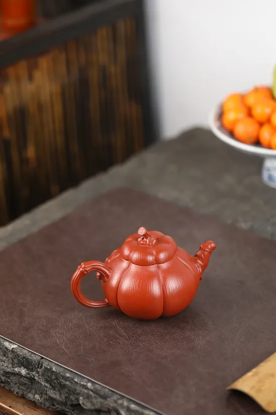 Zisha Teapots: Sweet Melon | 14-hole diamond-shaped spout 3