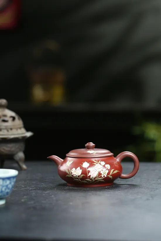 Yixing Purple Clay Teapot | Handcrafted Ming Lu Teapot | Artisan Ceramics 1