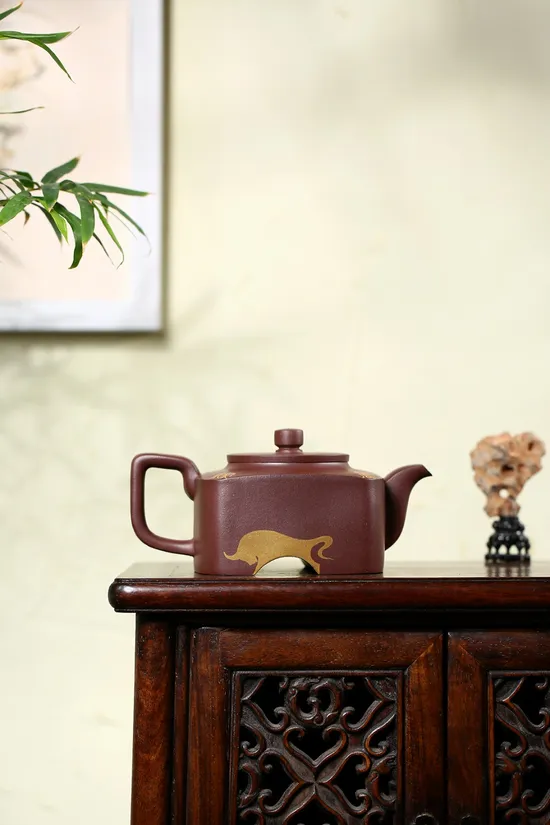 Zisha Teapots: Golden Ox Brings Good Fortune | 2400 CNY 7