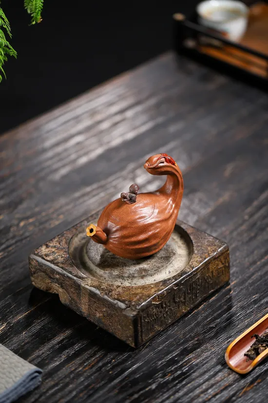 Yixing Clay Teapot 2400 Yuan - Yang Peng's Bionic Artistry 5