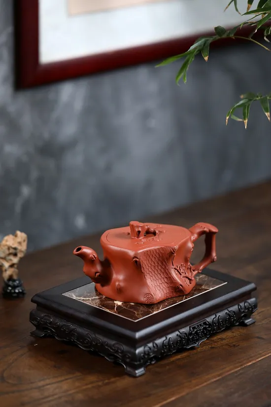 Premium Yixing Clay Teapot | Handcrafted Zisha Artisan Pottery 7