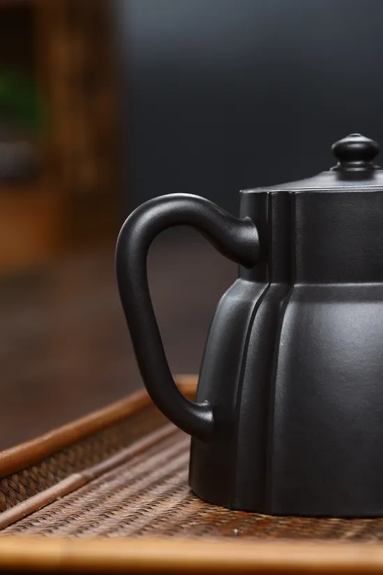 Zisha Teapots: raw stone yellow clay | Xu Liuming 6