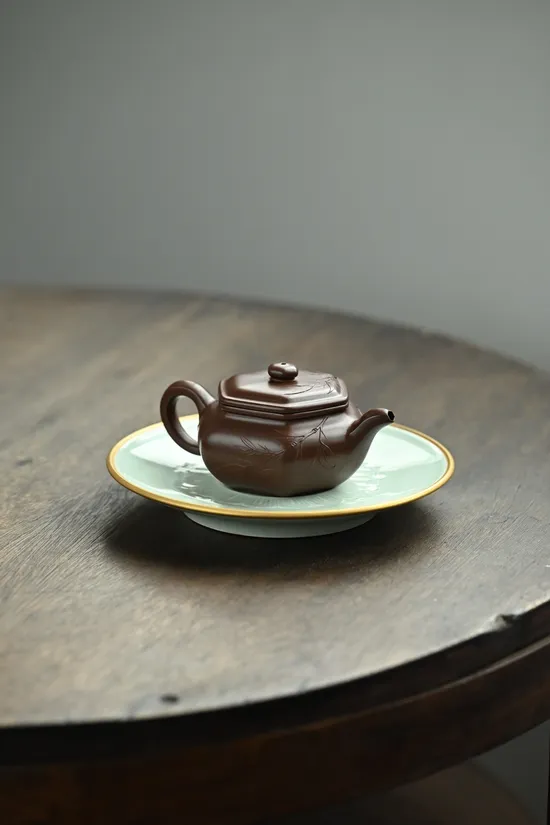 Premium Yixing Teapot Handcrafted Clay Artisan Design 3