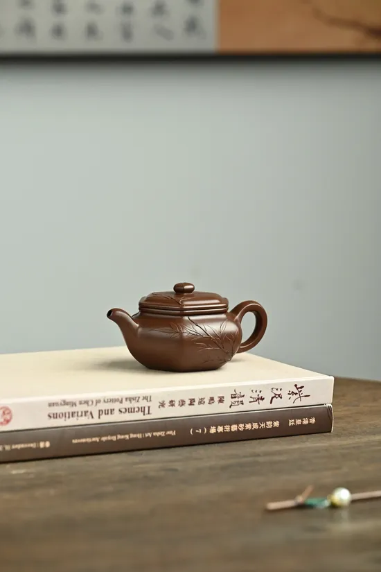 Premium Yixing Teapot Handcrafted Clay Artisan Design 4