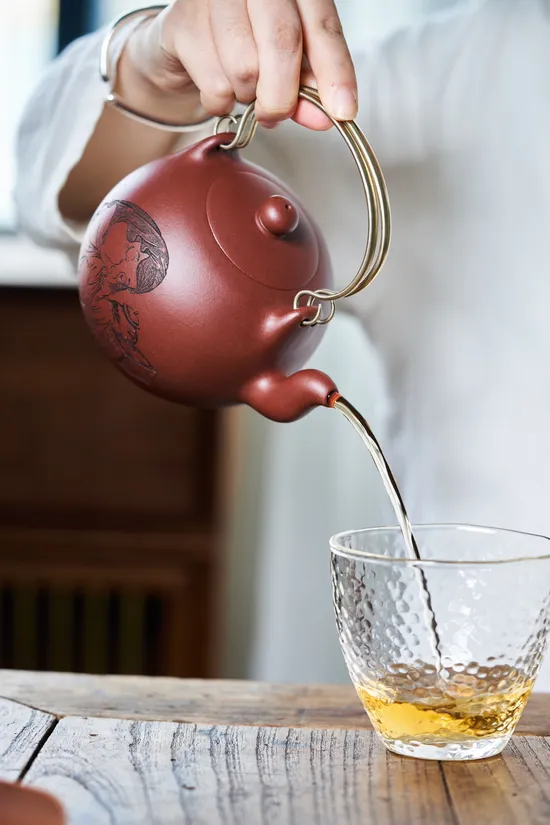 Zisha Teapots: Yi Li Zhu | 9 | 000 CNY 1