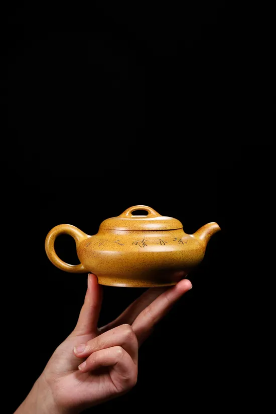 Zisha Teapots: aged purple clay | Master Zhou Jianchun 4