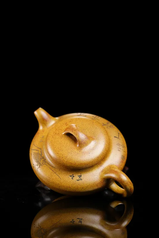 Zisha Teapots: aged purple clay | Master Zhou Jianchun 8