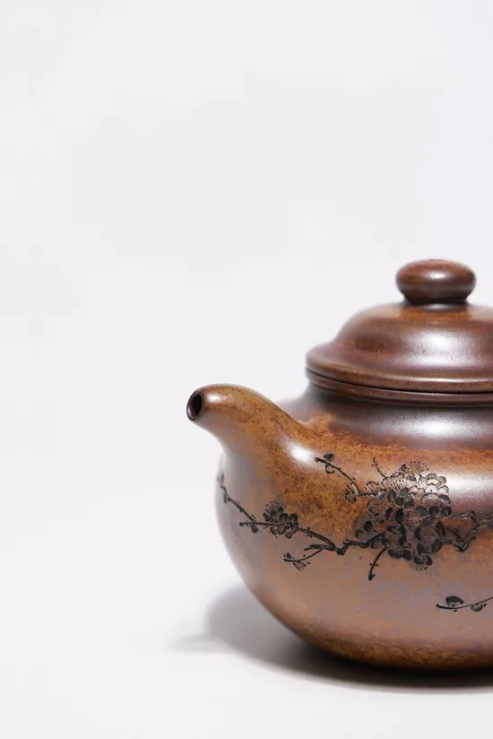 Zisha Teapots: premium gold sand | ancient dragon kiln wood firing 1