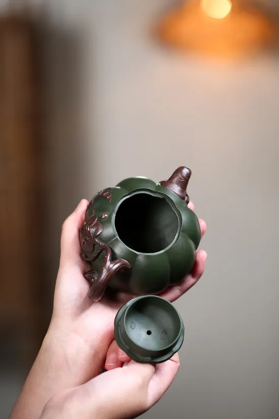 Premium Yixing Zisha Teapot Handcrafted Artisan Teapots 1
