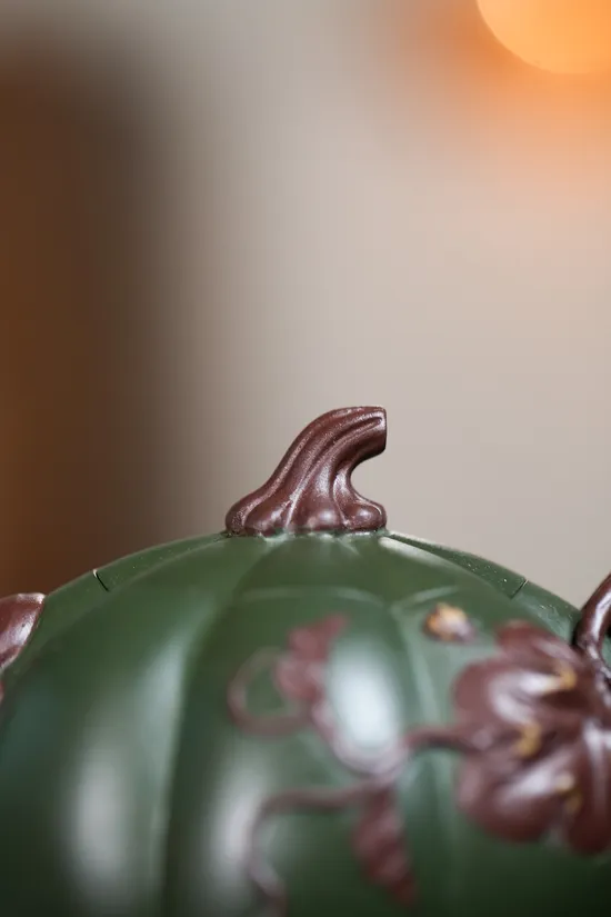 Premium Yixing Zisha Teapot Handcrafted Artisan Teapots 3