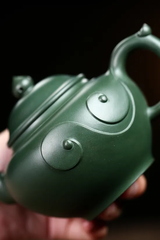 Premium Yixing Zisha Teapot – Rare Green Clay, Xu Liuming Handcrafted Artisan Pottery 6