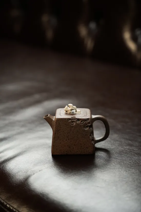 Yixing Zisha Teapot 80cc | Handcrafted Purple Clay Artisan Pot 4