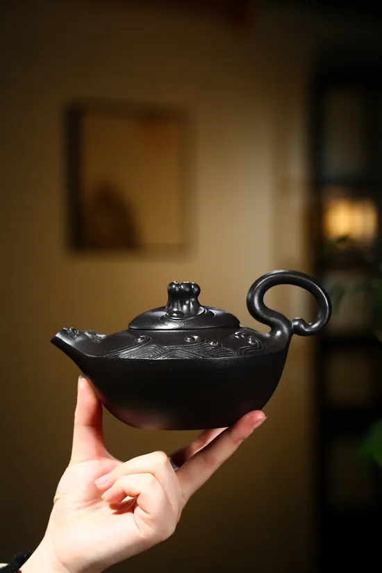 Premium Yixing Clay Teapot | Best Handcrafted Zisha Pottery Online 4
