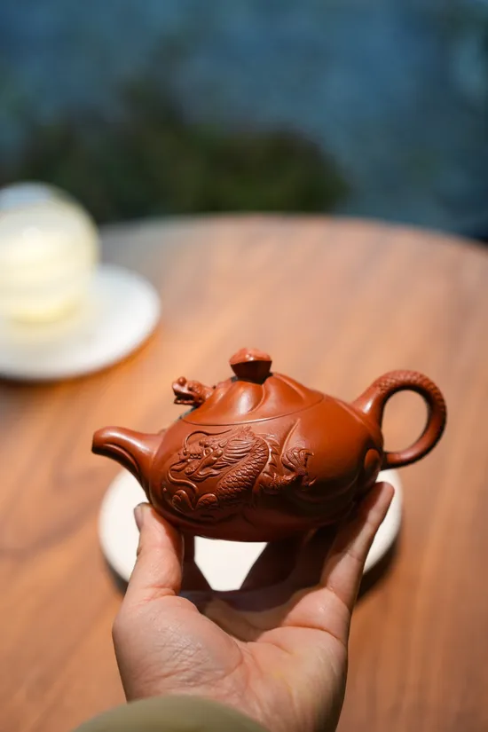 Premium Yixing Zisha Clay Teapot – Artisan Crafted, Dragon Design 4