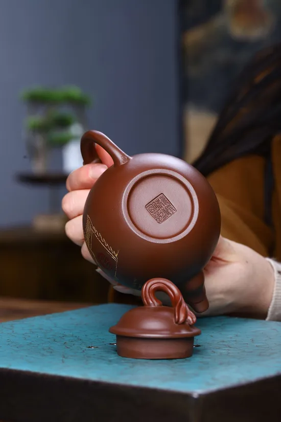 Premium Yixing Clay Teapot | Artisan Crafted Zisha Teapots 6