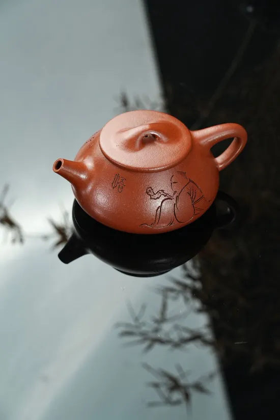Zisha Teapots: Jiangpo clay | Full Ladle design | 280cc capacity 7