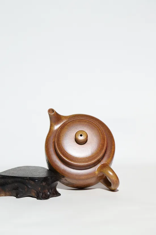 Zisha Teapots: Wu Yawei | golden sand clay 3