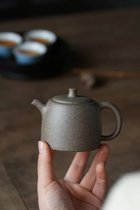 Zisha Teapots: Qingduan clay | 160cc capacity 2