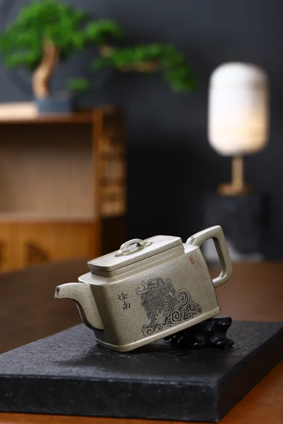 Zisha Teapots: Qingduan clay | 80CC 3