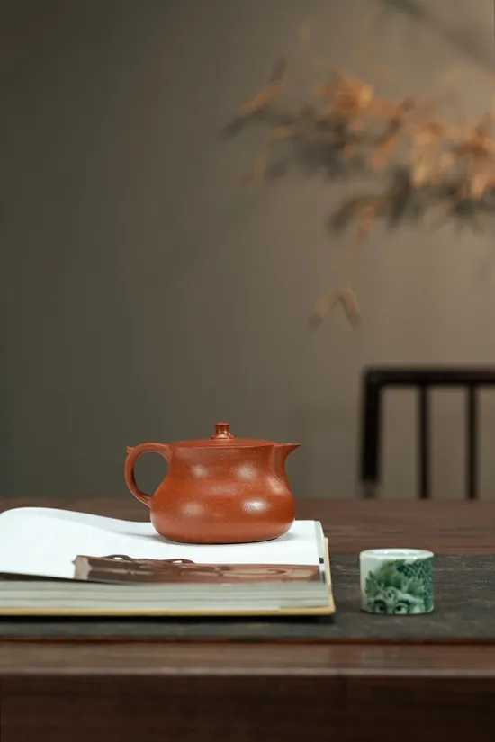 Yixing Zisha Clay Teapot | Authentic Chinese Purple Clay Pottery 1