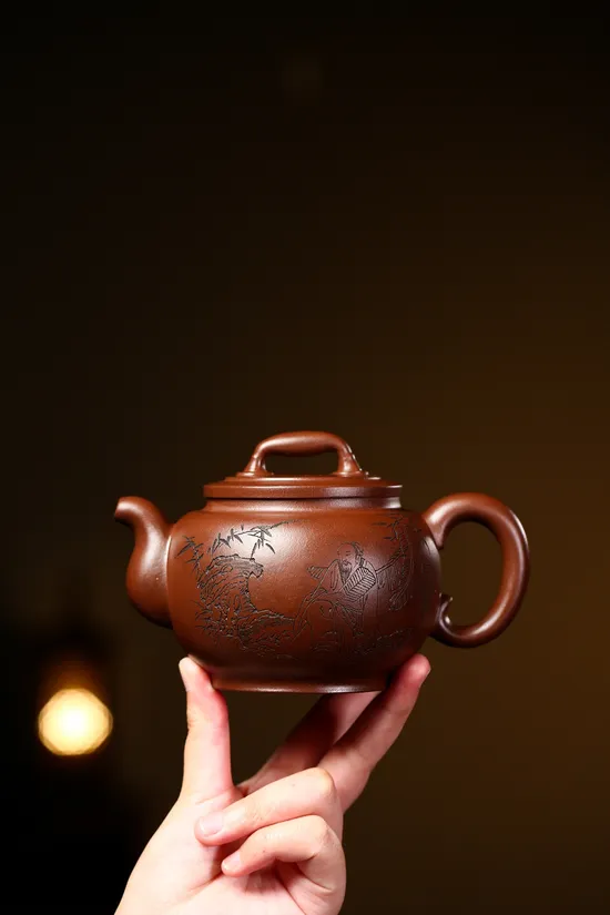 Zisha Teapots: 3900 CNY | Zhou Jianliang 2