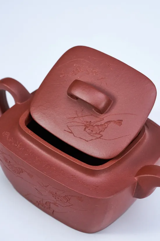 Zisha Teapots: Shrimp Delight | 2100 CNY 6