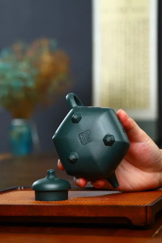 Zisha Teapots: high-quality green clay | Four Great Beauties 5