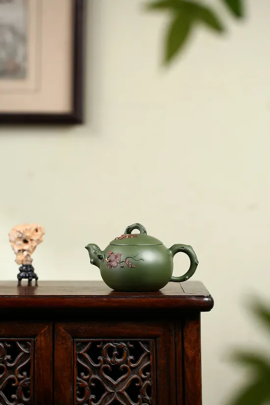 Zisha Teapots: Grape Teapot | 1440 CNY 3
