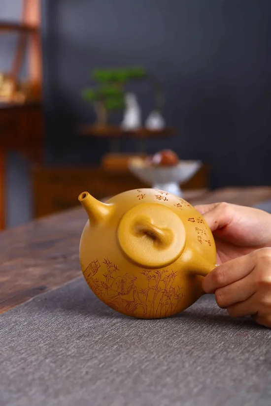 Authentic Yixing Zisha Teapot - Handcrafted Collectible Purple Clay Art 7