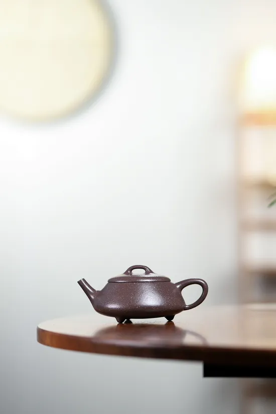 Vintage Zisha Clay Teapot | Handcrafted Yixing Pot | Yang Peng 3