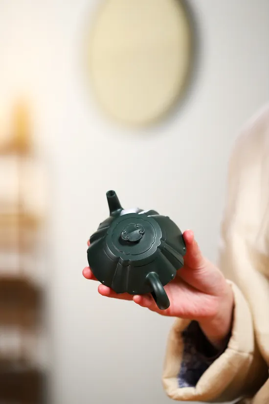 Zisha Teapots: Min Guo green clay | Yang Junbao 4